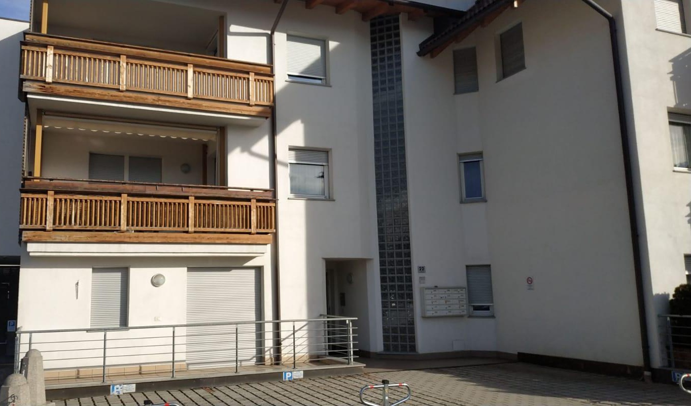 Donna morta a Brunico, ipotesi omicidio