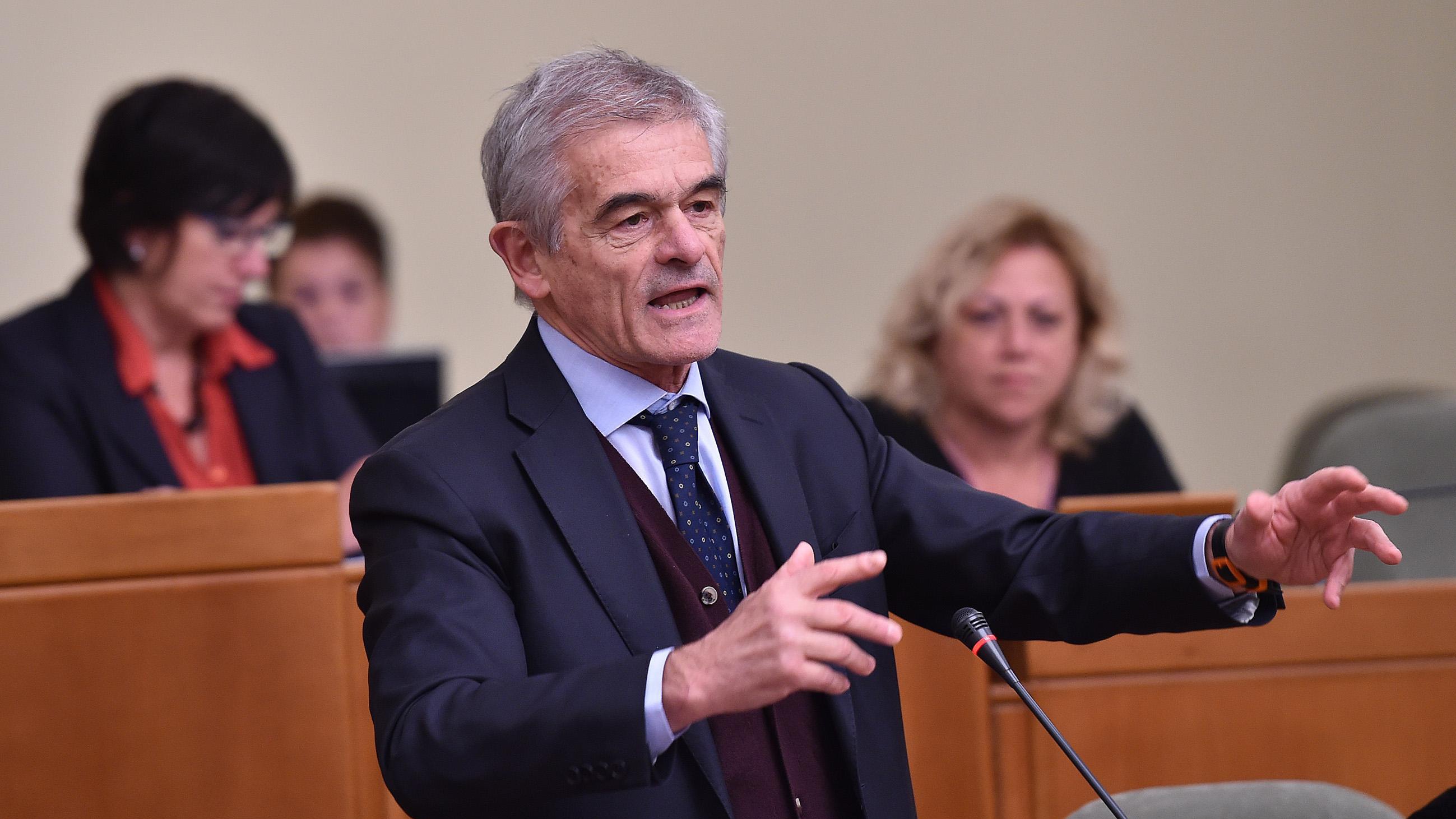 Piemonte valuta ricorso contro Manovra