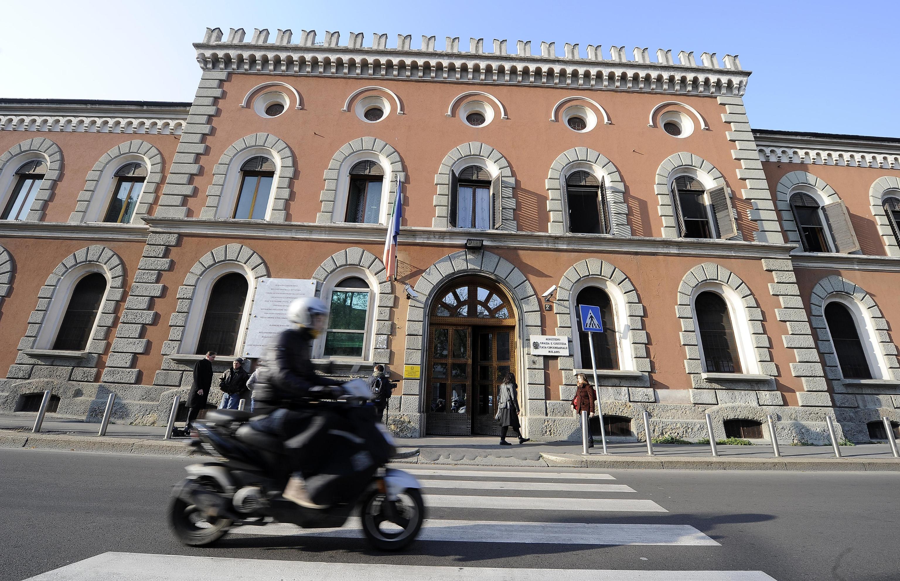 'ti Porto in prigione' a San Vittore