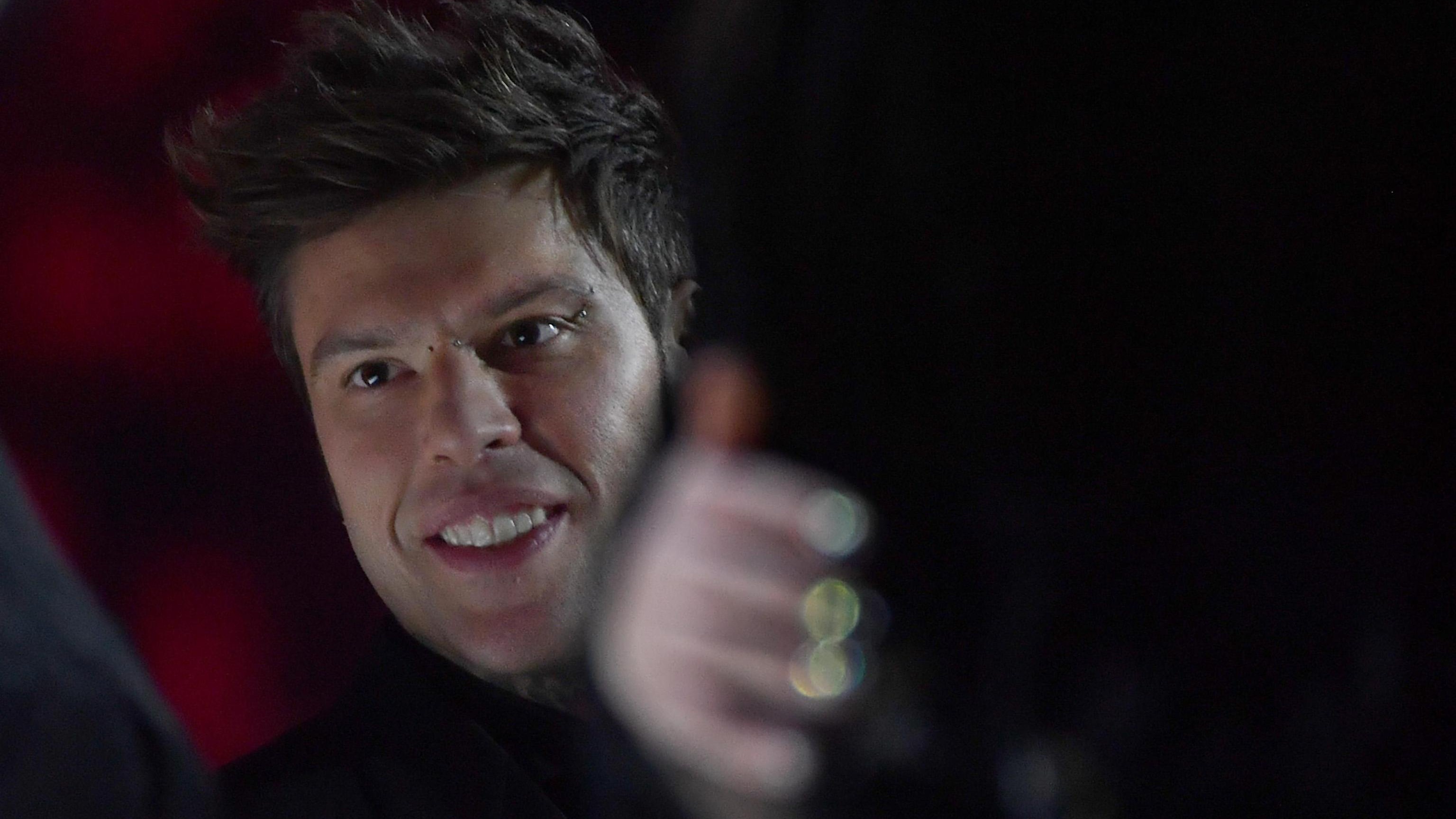 Fedez annuncia duetto con Zara Larsson