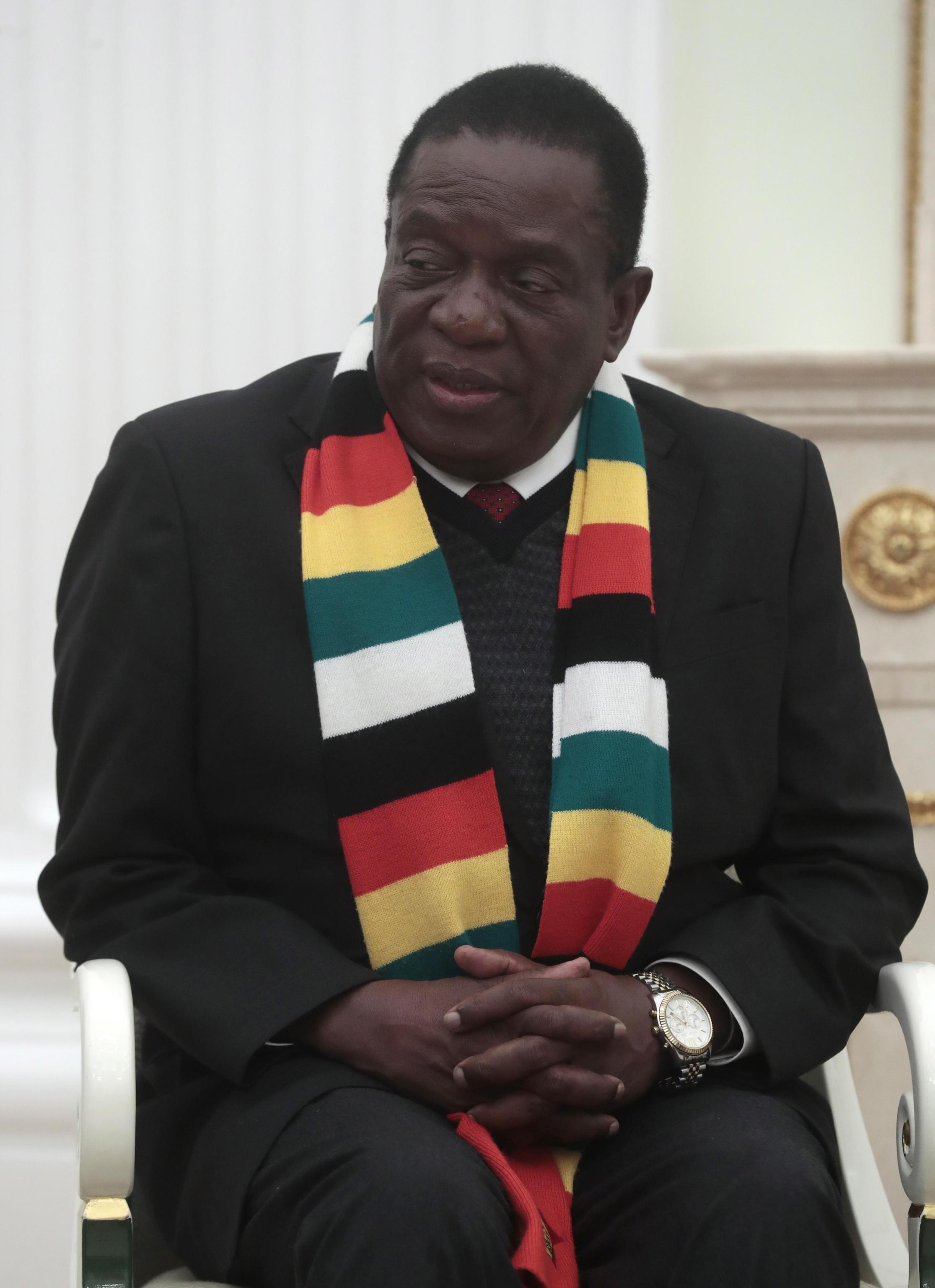 Davos: non va presidente Zimbabwe