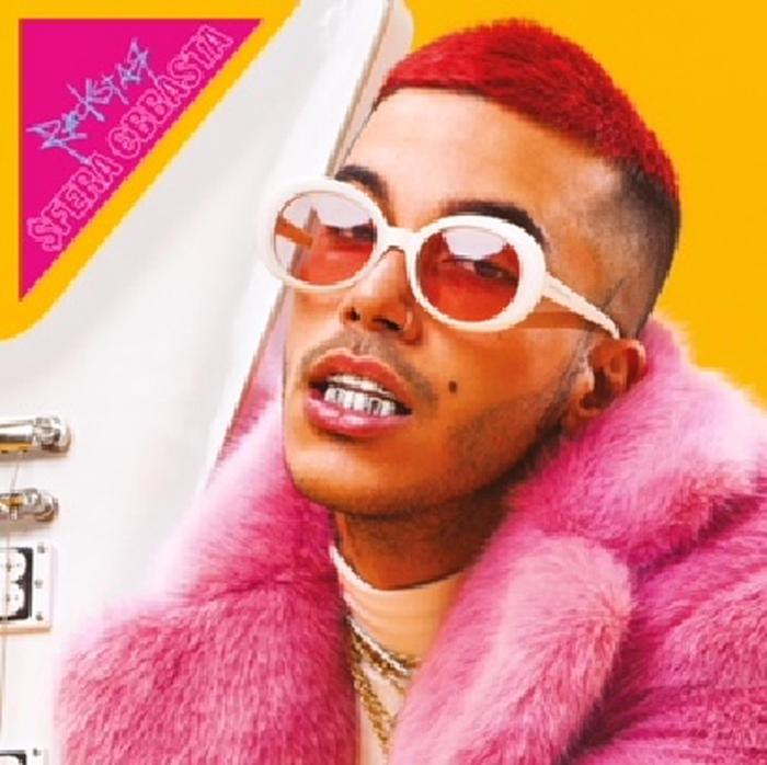 Sfera Ebbasta indagato per istigazione all'uso di droga