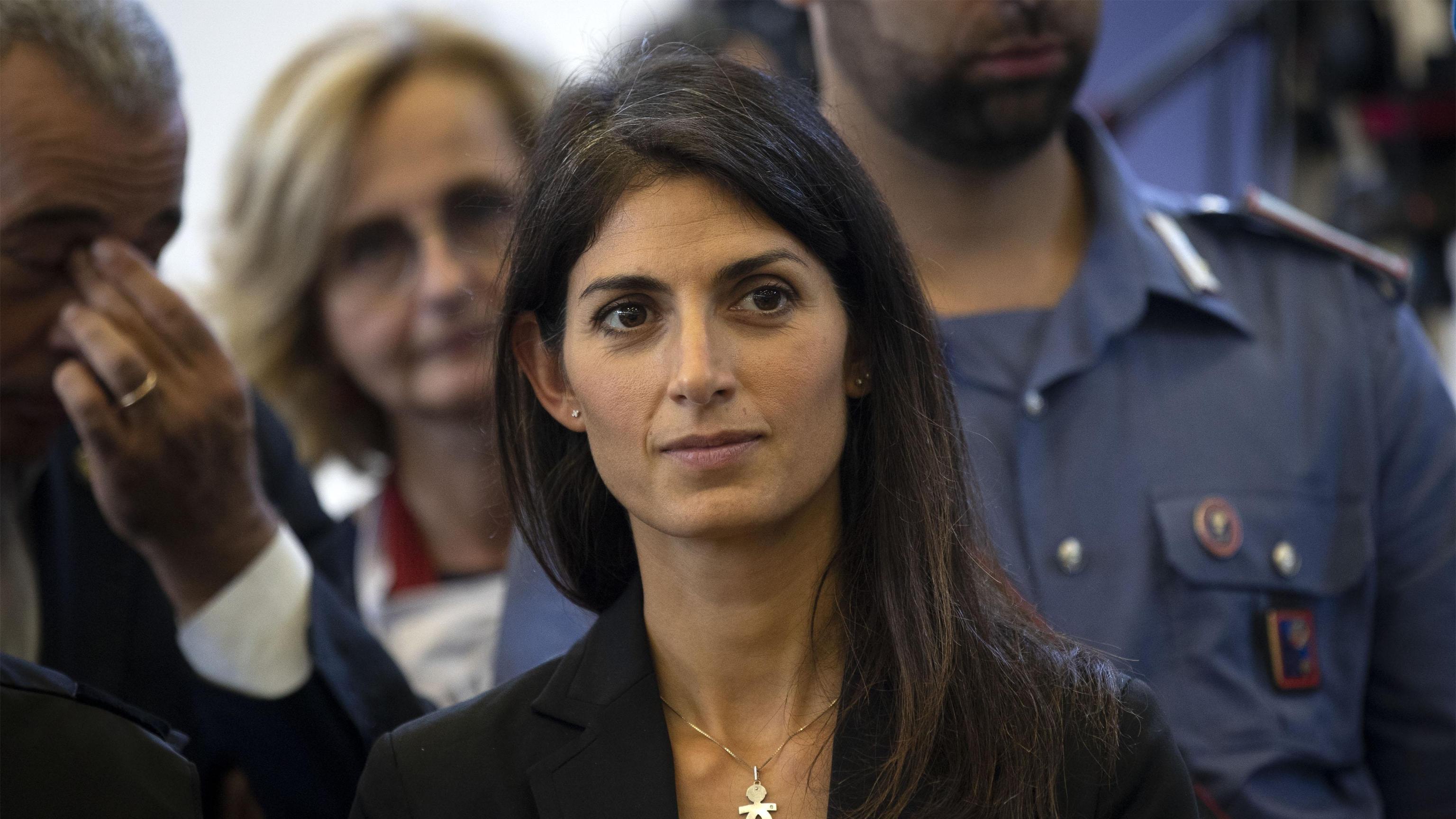 Atac: Raggi, resta pubblica