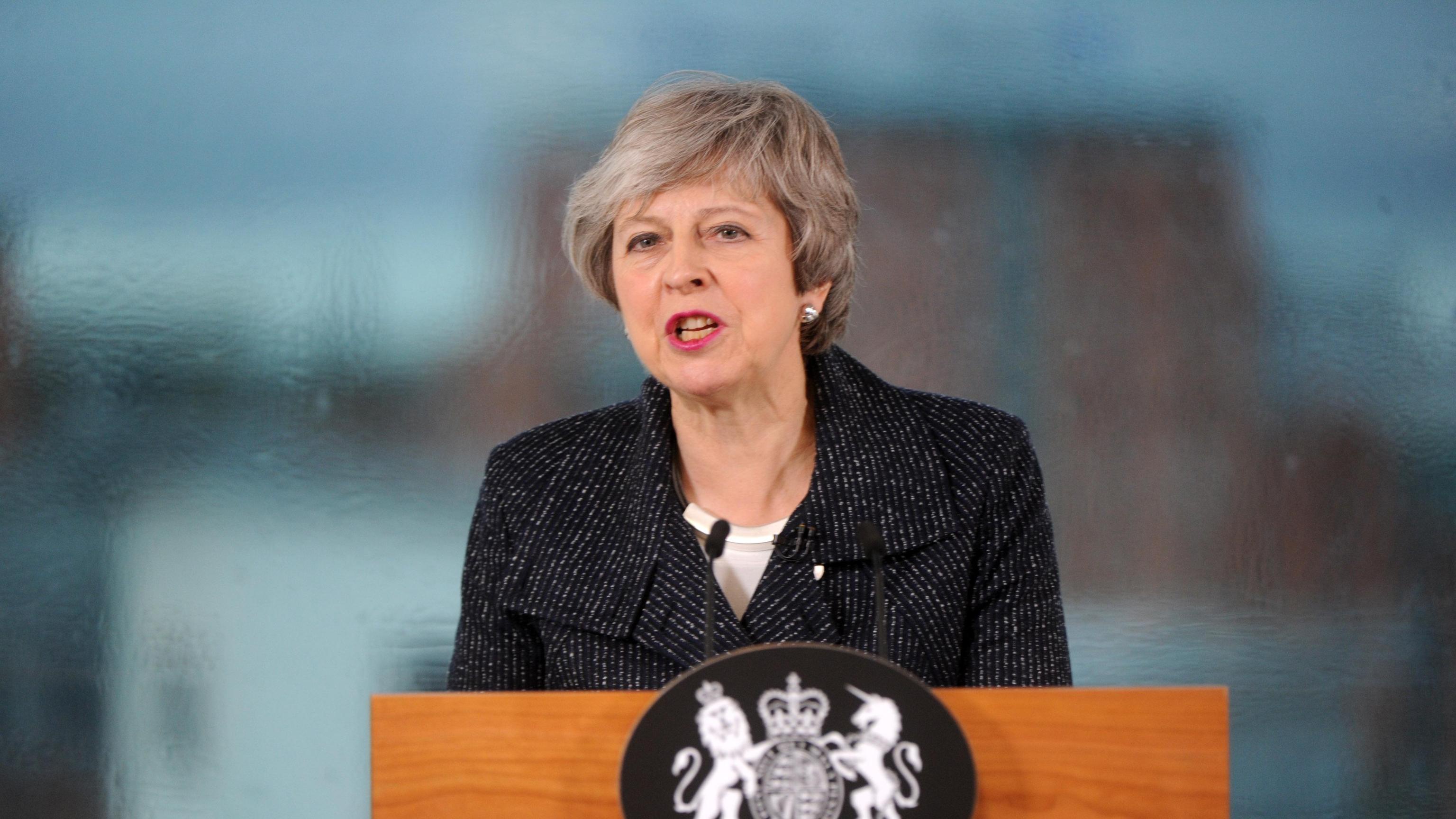 Brexit: nuove proposte May sul backstop