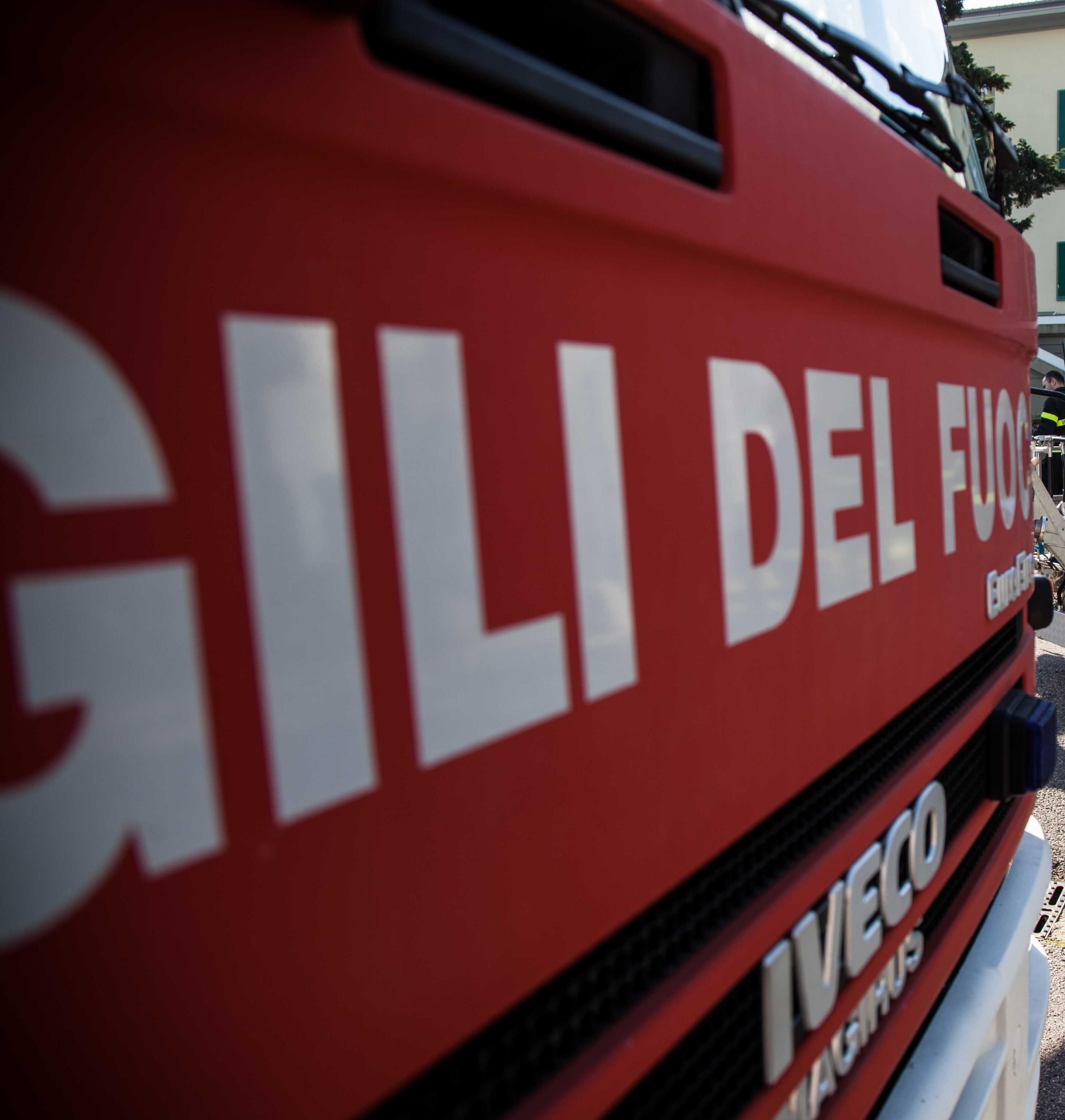 Fiamme in cinema 1200, evacuati