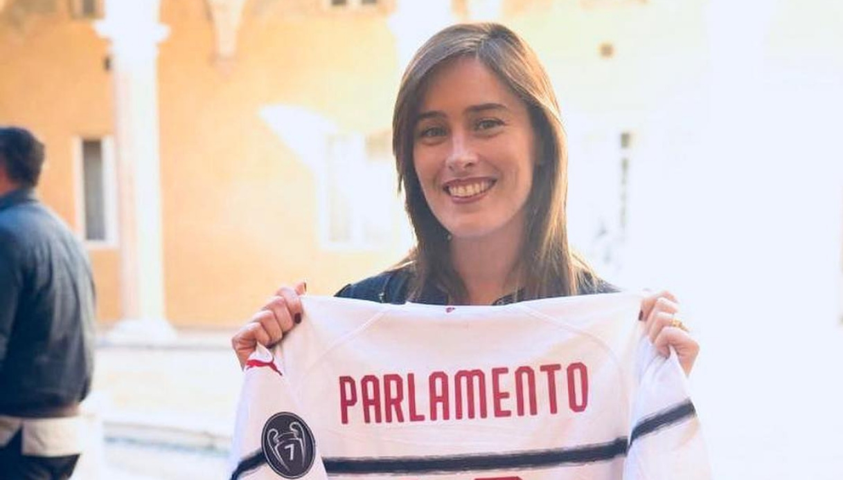 Maria Elena Boschi all'inaugurazione del Milan Club Parlamento