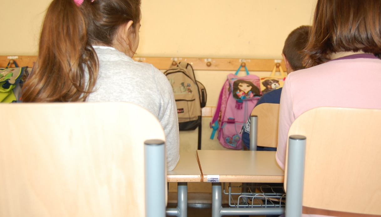 Foligno, il padre del bimbo insultato: "I miei figli stanno male"