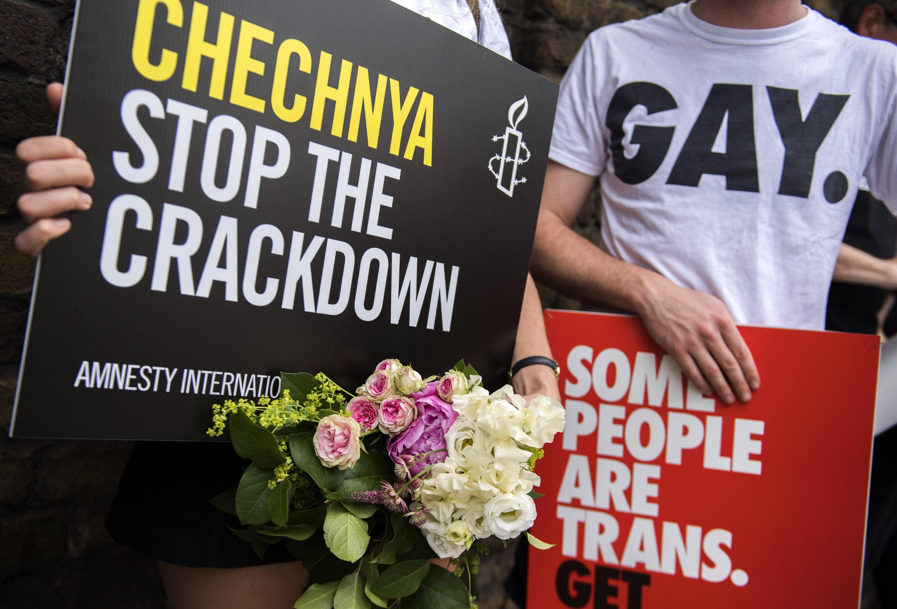 Gay: Consiglio d'Europa critica Putin