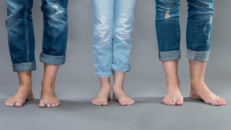jeans larghi come indossarli jeans larghi come indossarli