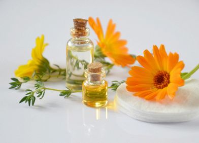 Come profumare i panni in asciugatrice con gli oli essenziali Fare un profumo in casa
