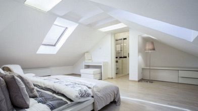 Plafoniere Per Mansarde : Illuminazione del sottotetto in legno: ecco come fare