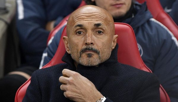 Spalletti: La Juve ogni anno si prende un big dalle rivali Spalletti: La Juve ogni anno si prende un big dalle rivali