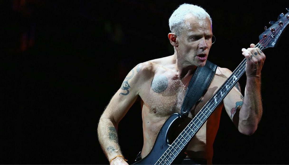 Ecco l’autobiografia Flea, bassista dei Red Hot Chili Peppers