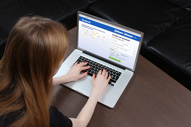 Utilizzando le lettere della tastiera è possibile velocizzare l'utilizzo di Facebook
